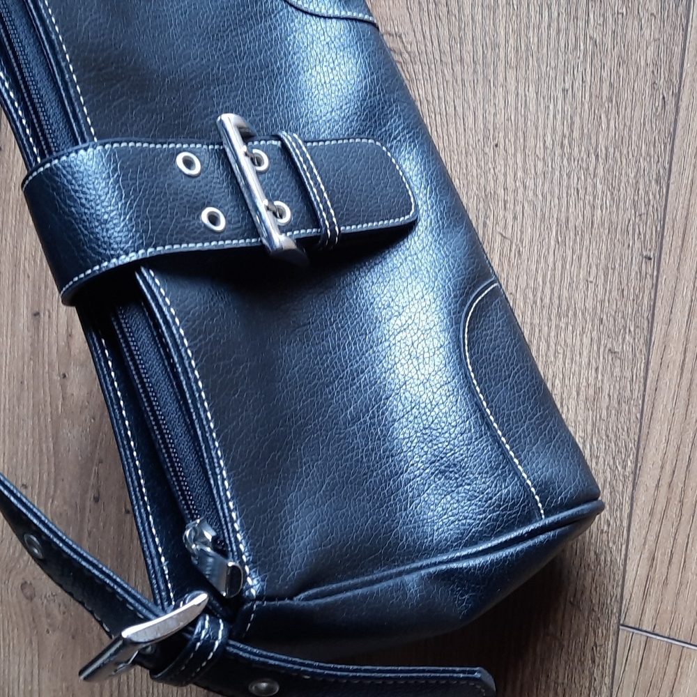 Handbag - Picture 13 of 16